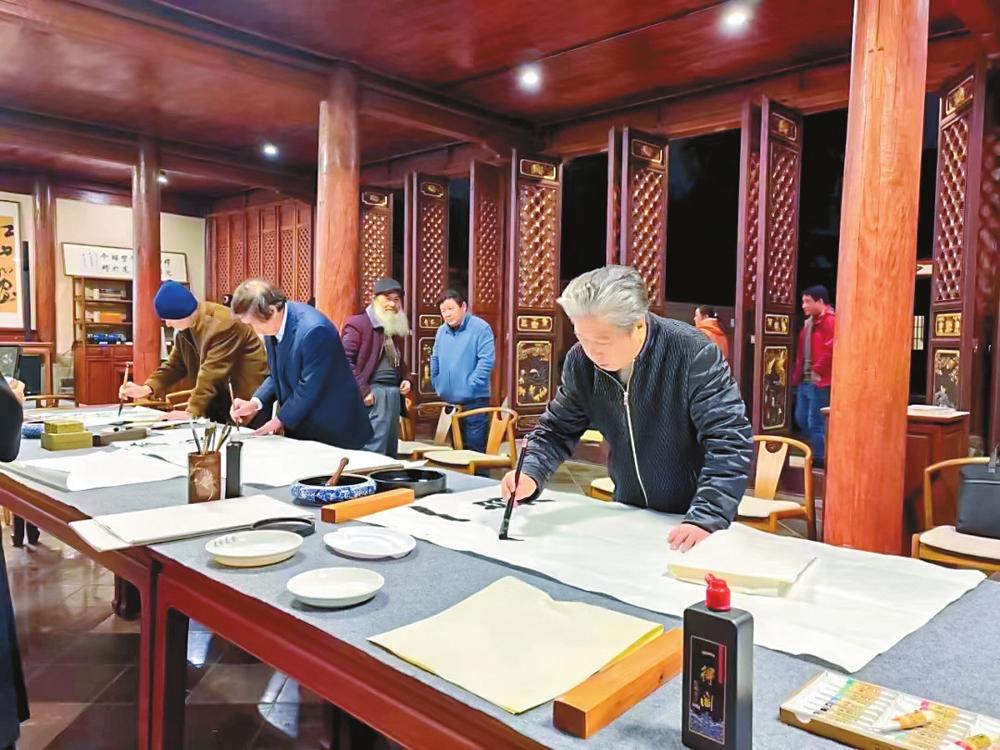建水古城:动态保护守根脉 活化利用焕新生_文旅头条